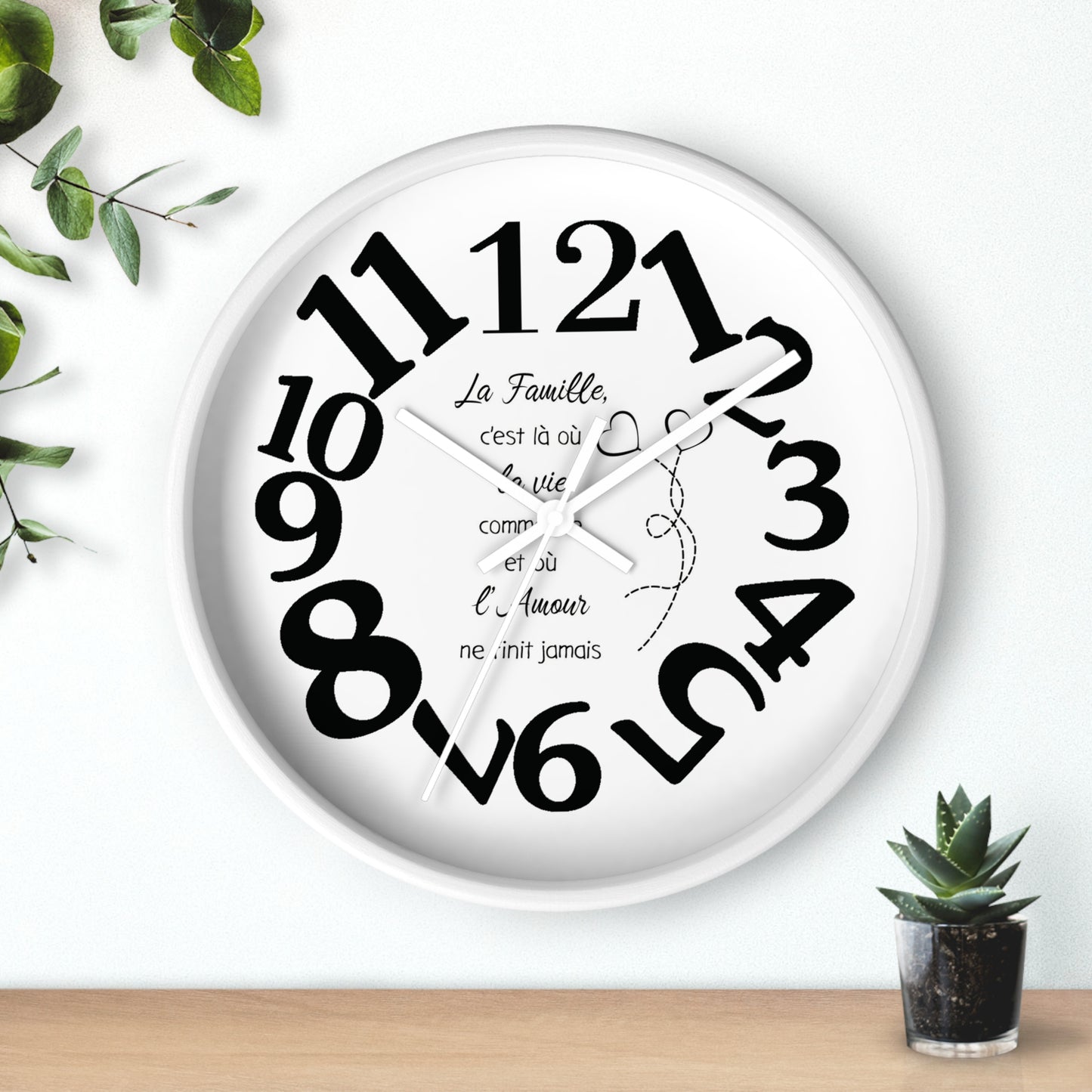 Family-Centric Wall Clock - Timeless Home Decor with French Quote